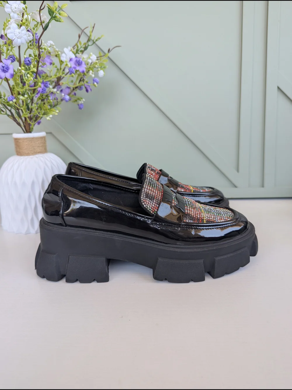Betsey Johnson Barrie Black Patent Loafers with Pink Signature